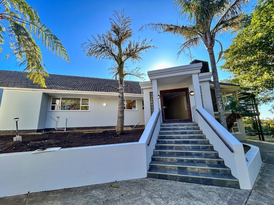 4 Bedroom Property for Sale in Gonubie North Eastern Cape